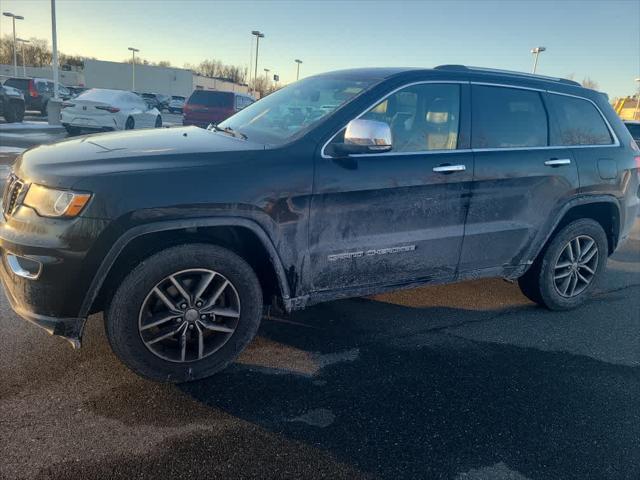 used 2017 Jeep Grand Cherokee car, priced at $18,249