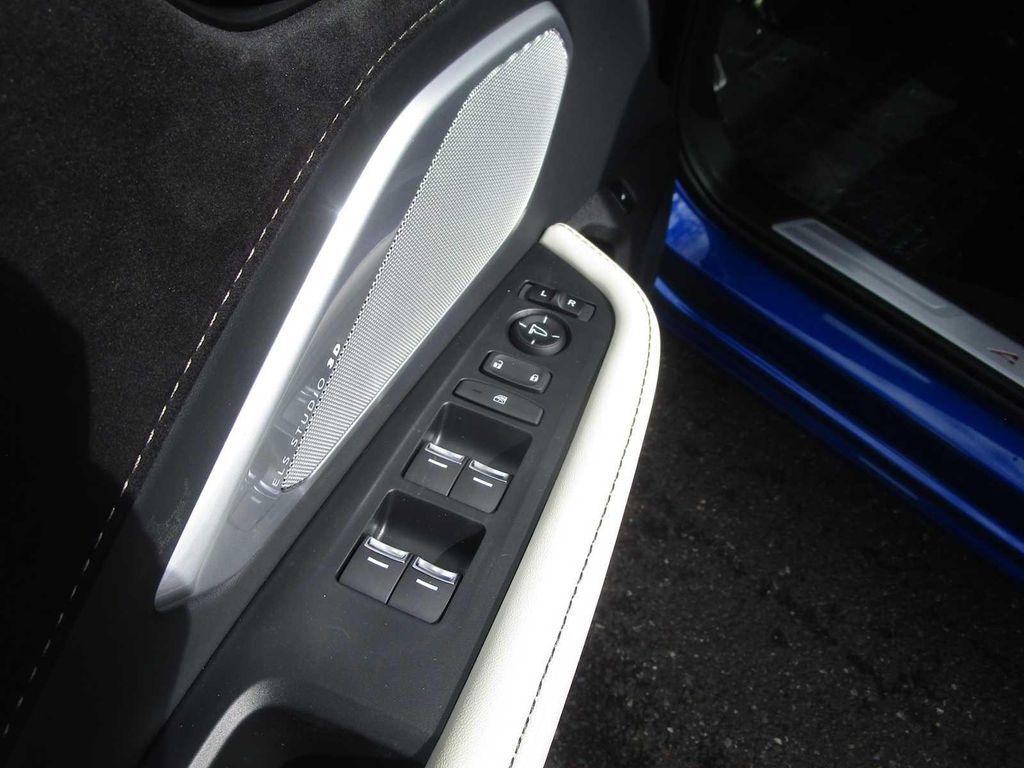 new 2025 Acura RDX car, priced at $52,250