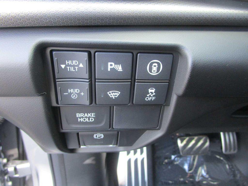 new 2026 Acura RDX car, priced at $56,200