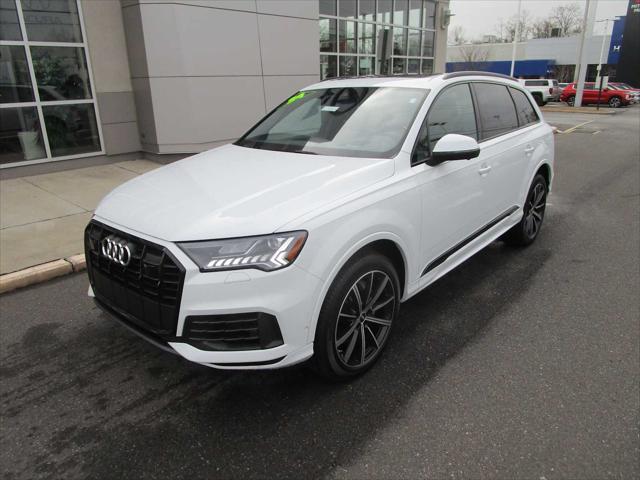 used 2024 Audi Q7 car, priced at $63,998