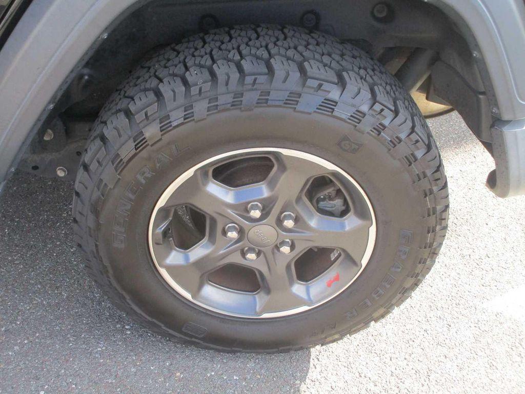 used 2019 Jeep Wrangler Unlimited car, priced at $21,998