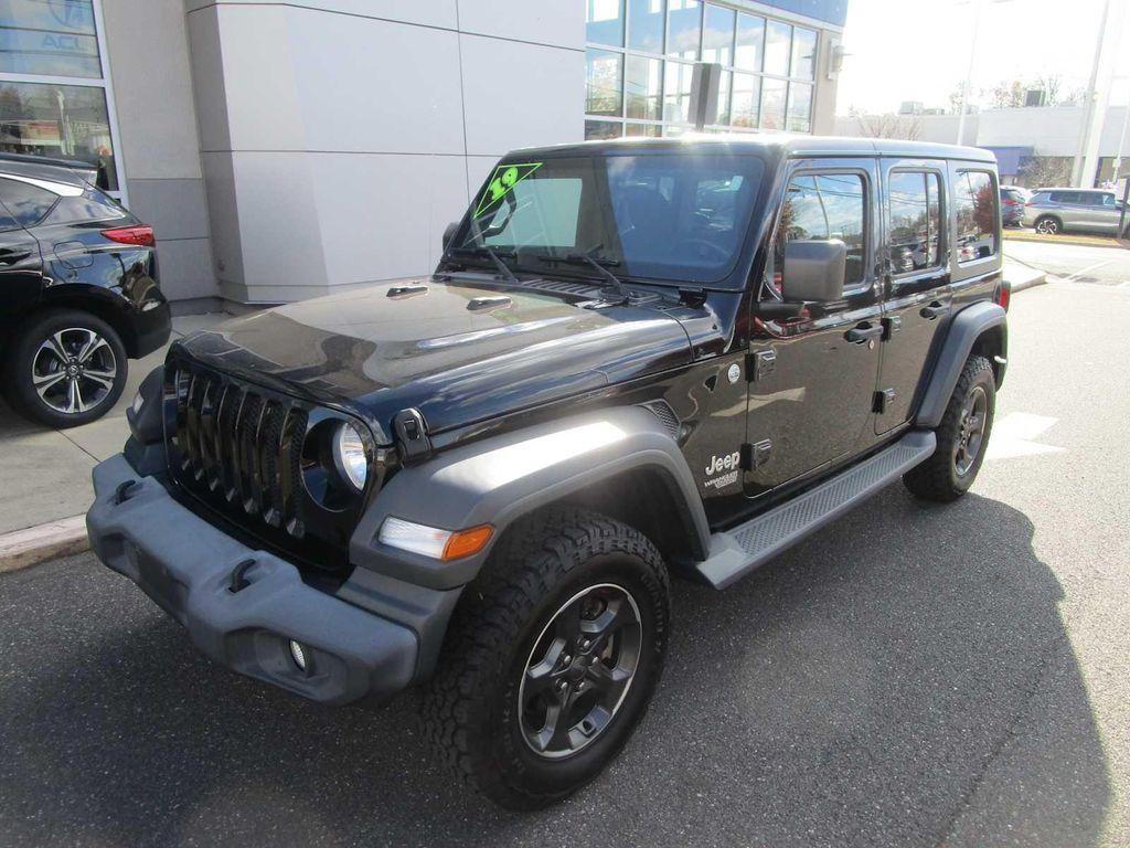 used 2019 Jeep Wrangler Unlimited car, priced at $21,998
