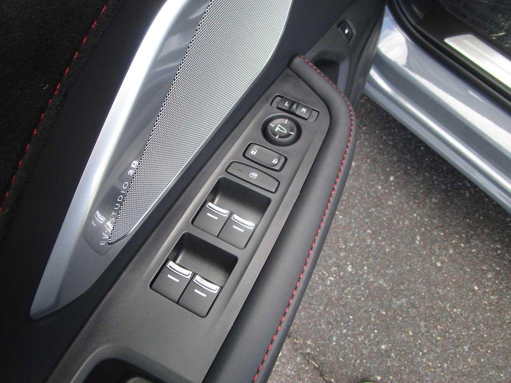 new 2025 Acura RDX car, priced at $52,250