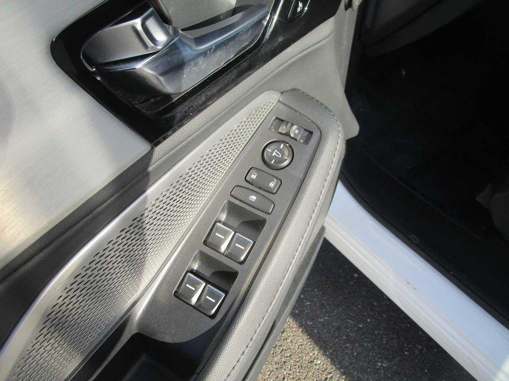 used 2023 Acura MDX car, priced at $39,498