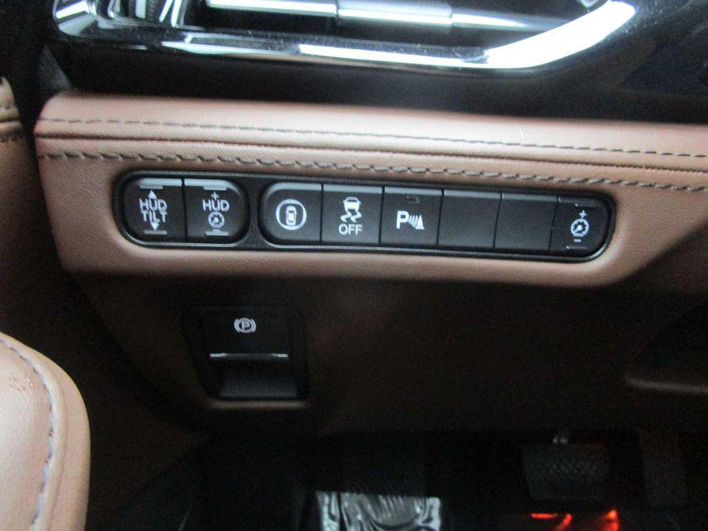 used 2023 Acura MDX car, priced at $44,998