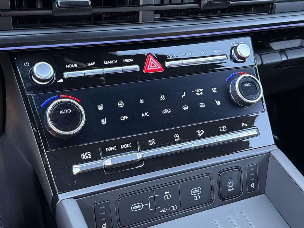 used 2024 Hyundai Santa Fe car, priced at $37,882