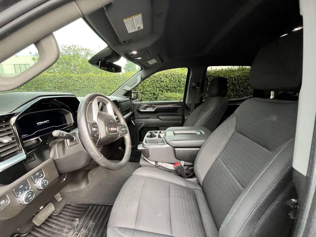 used 2022 GMC Sierra 1500 car, priced at $39,500