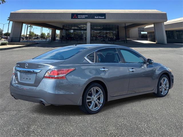 used 2015 Nissan Altima car, priced at $9,986