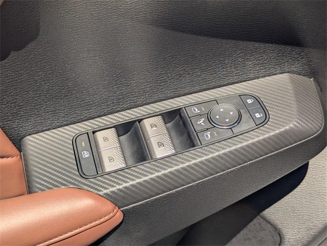 new 2025 Mitsubishi Outlander car, priced at $45,195