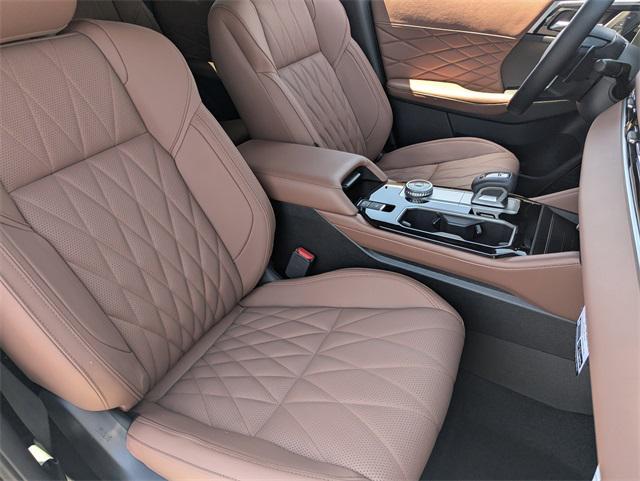 new 2025 Mitsubishi Outlander car, priced at $45,195