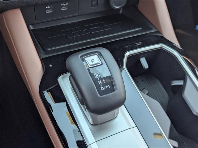 new 2025 Mitsubishi Outlander car, priced at $45,195