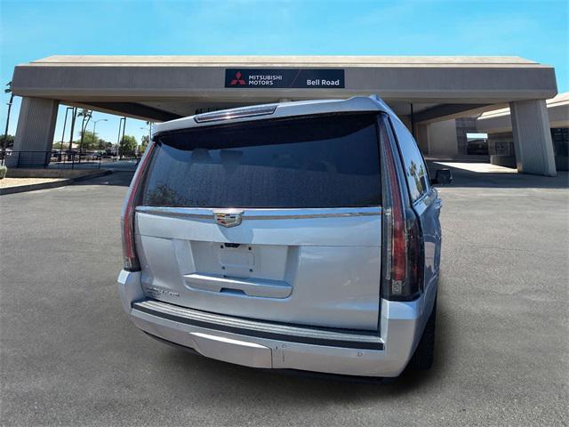 used 2020 Cadillac Escalade ESV car, priced at $29,986
