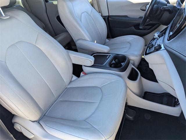 used 2021 Chrysler Pacifica car, priced at $19,987