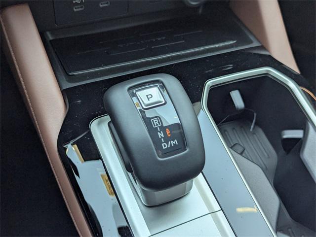 new 2025 Mitsubishi Outlander car, priced at $46,995