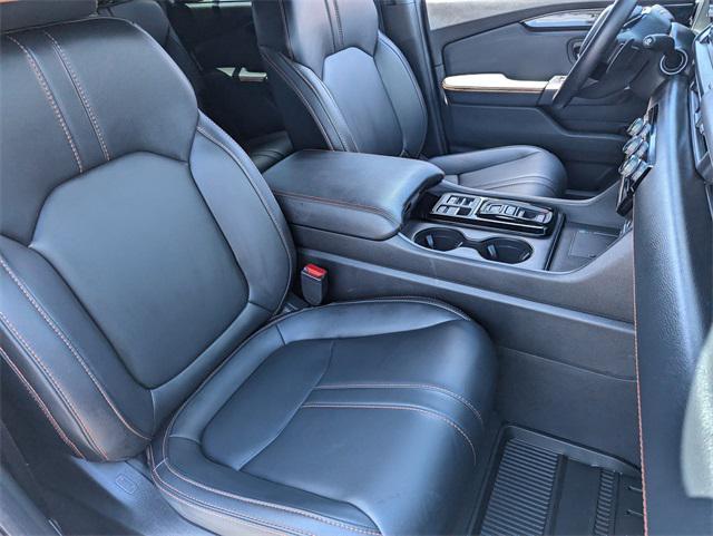 used 2025 Honda Pilot car, priced at $42,986