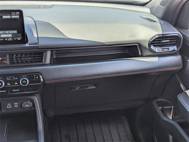 used 2025 Honda Pilot car, priced at $42,986