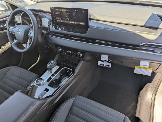 new 2025 Mitsubishi Outlander car, priced at $36,100