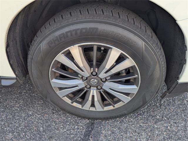 used 2017 Nissan Pathfinder car, priced at $9,987