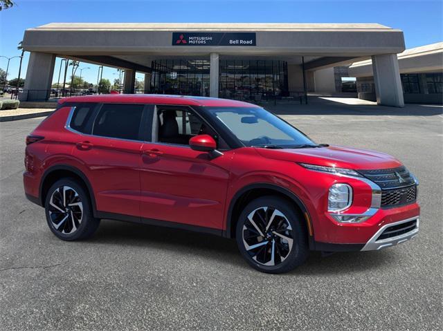 new 2024 Mitsubishi Outlander car, priced at $36,405