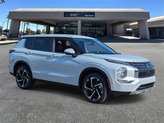 new 2024 Mitsubishi Outlander car, priced at $35,980