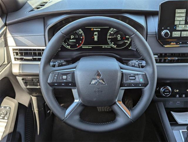 new 2024 Mitsubishi Outlander car, priced at $35,560