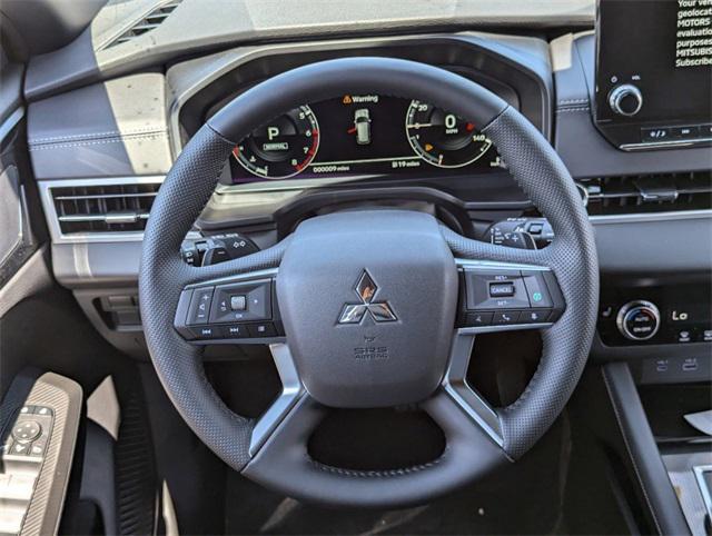 new 2024 Mitsubishi Outlander car, priced at $36,155