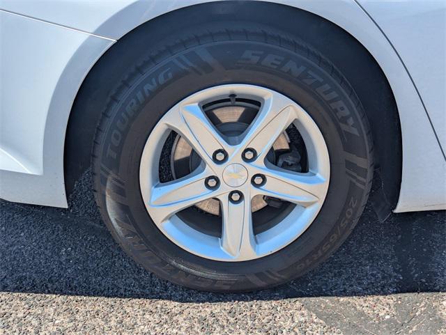 used 2020 Chevrolet Malibu car, priced at $13,357