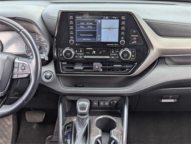 used 2021 Toyota Highlander car, priced at $32,498