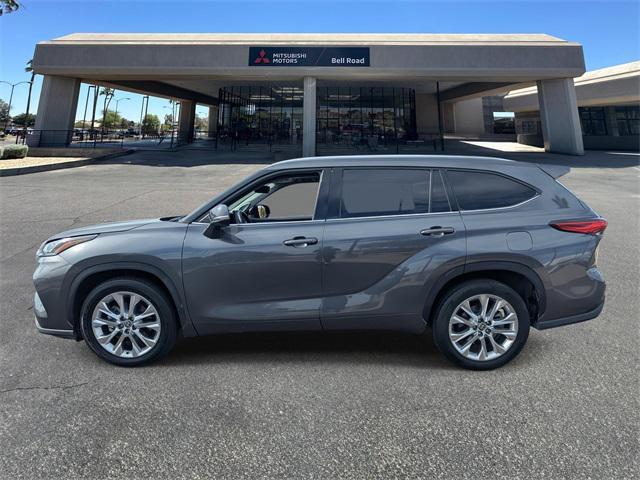 used 2021 Toyota Highlander car, priced at $32,498