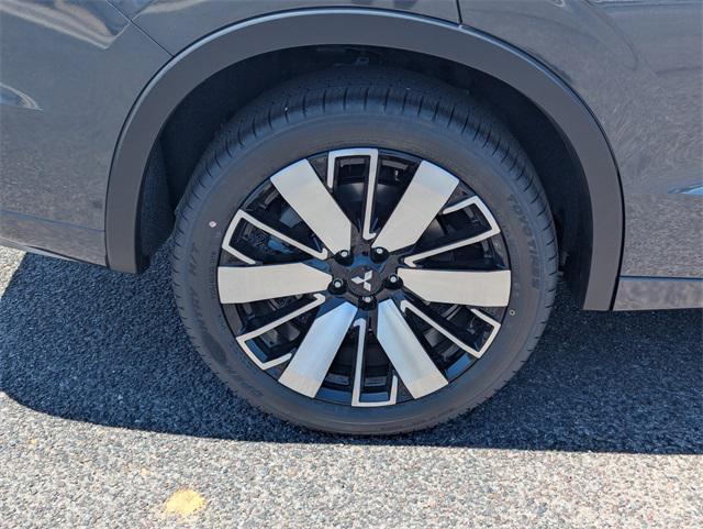 new 2025 Mitsubishi Outlander car, priced at $41,235