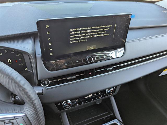 new 2025 Mitsubishi Outlander car, priced at $38,080
