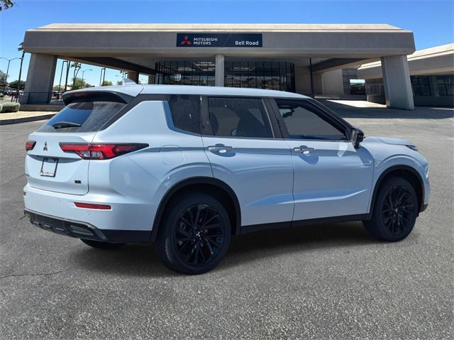 new 2024 Mitsubishi Outlander car, priced at $36,155