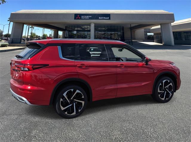 new 2024 Mitsubishi Outlander car, priced at $38,105