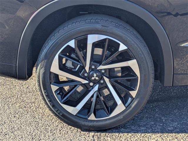 used 2022 Mitsubishi Outlander car, priced at $22,987