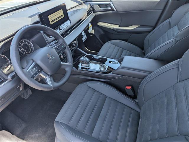 new 2025 Mitsubishi Outlander car, priced at $42,285