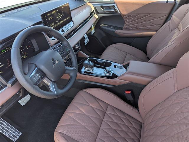 new 2025 Mitsubishi Outlander car, priced at $46,795