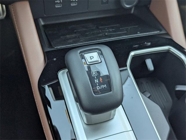 new 2025 Mitsubishi Outlander car, priced at $45,195