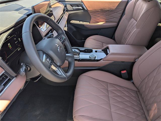new 2025 Mitsubishi Outlander car, priced at $46,795