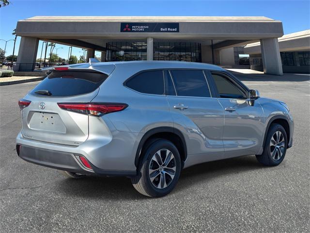 used 2023 Toyota Highlander car, priced at $32,736