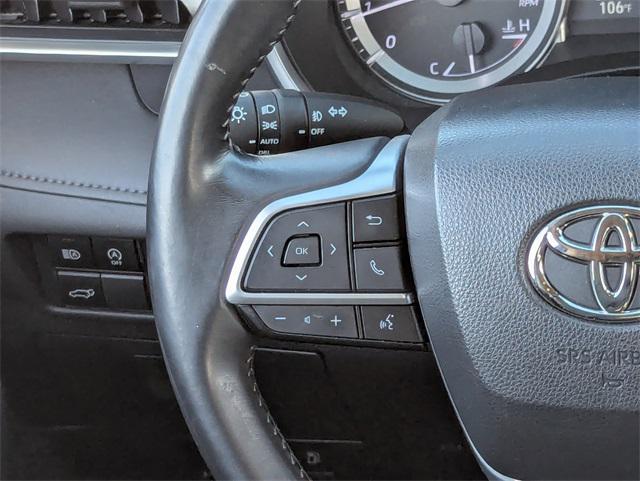 used 2023 Toyota Highlander car, priced at $32,736