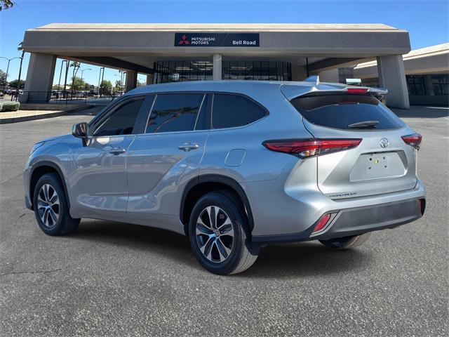 used 2023 Toyota Highlander car, priced at $32,736
