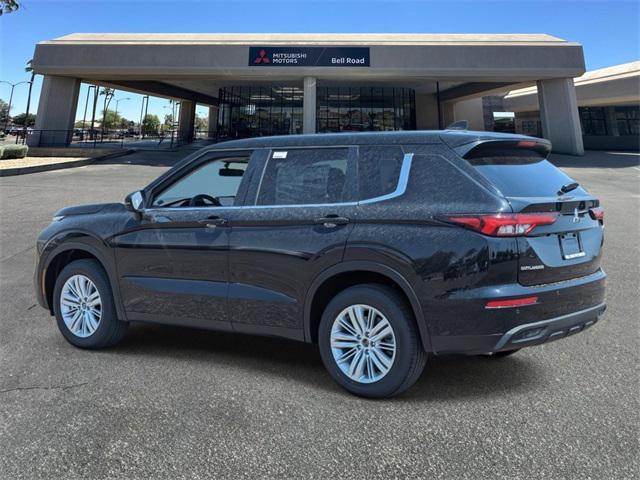 new 2024 Mitsubishi Outlander car, priced at $32,695