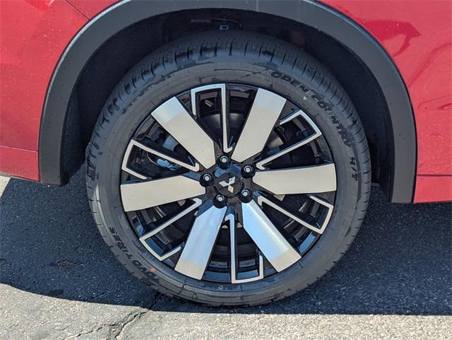 new 2025 Mitsubishi Outlander car, priced at $45,195