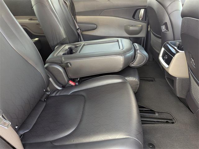 used 2025 Kia Carnival Hybrid car, priced at $39,987