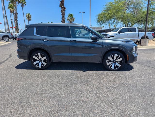 new 2025 Mitsubishi Outlander car, priced at $41,235