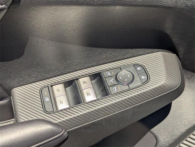 new 2025 Mitsubishi Outlander car, priced at $41,235