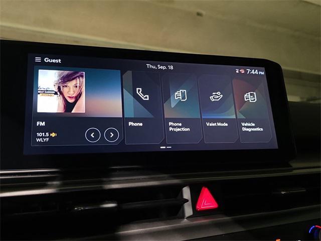 new 2026 Kia Sorento car, priced at $38,595