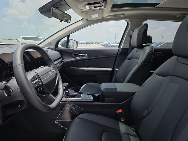 new 2026 Kia Sportage car, priced at $33,065