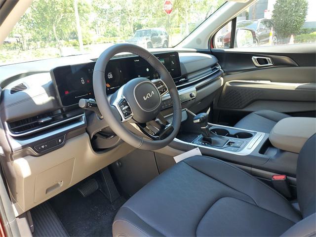 new 2025 Kia Carnival car, priced at $40,650