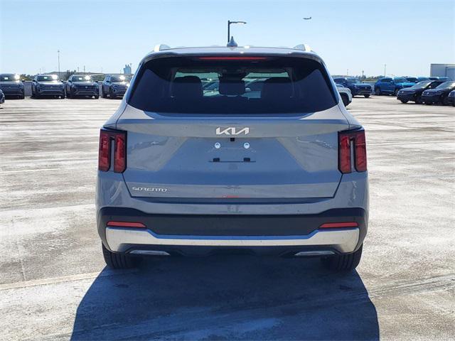 new 2025 Kia Sorento car, priced at $35,025